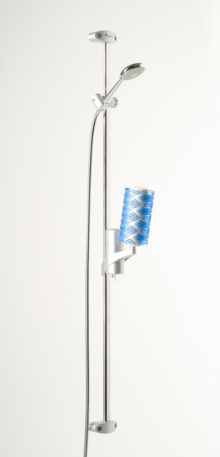 Aglaja Duschsystem standard mit Massagebürste Aura (hellblau), Brause und Schlauch