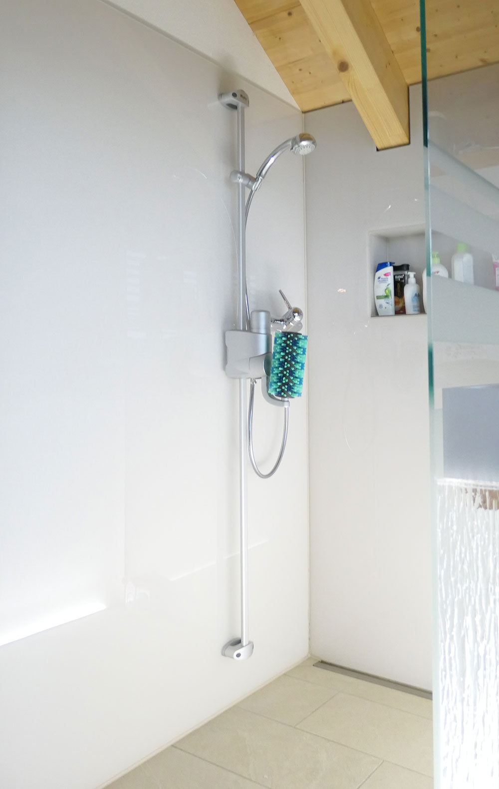 Begehbare Dusche Glaswand Echtglas